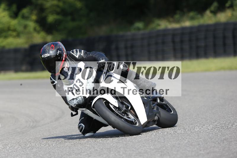 /45 10.08.2025 Plüss Moto Sport ADR/Einsteiger/703